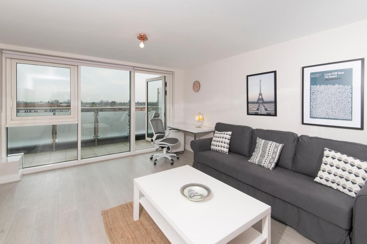 Spacious Apartment With Parking Space, Close To Heathrow, Elizabeth Line And Windsor 메이든헤드 외부 사진